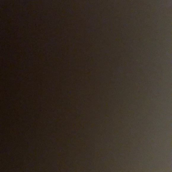 Meet your Posher, Britney - Picture 1 of 1